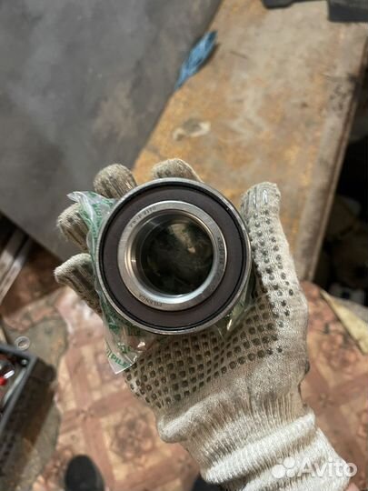 Ступичный подшипник mazda 3 bk