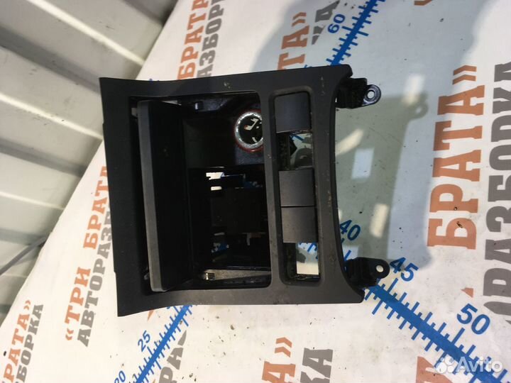 Фольксваген Гольф Пепельница передняя