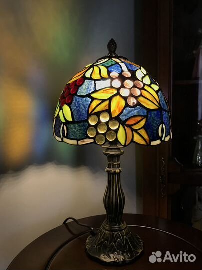 Лампа настольная в стиле Тиффани новая