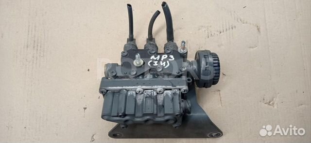 Кран уровня подвески Mercedes-Benz Actros 3 (MP3)