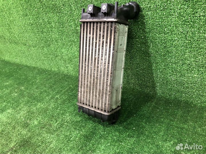 Интеркулер Peugeot 308