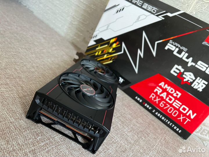 Видеокарта Sapphire AMD Radeon RX6700XT Gaming OC