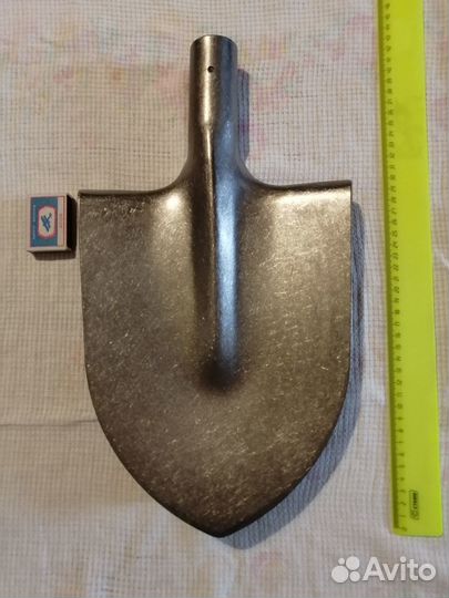 Лопата титановая
