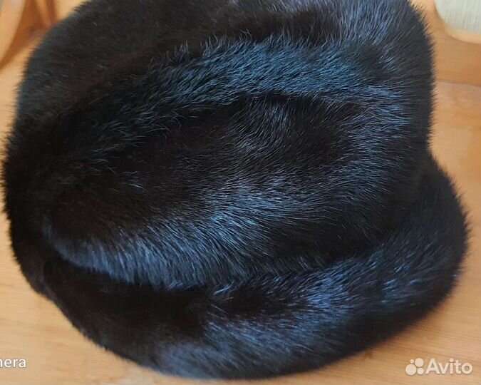 Зимняя женская шляпка - шапка