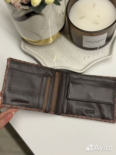 Кошелек guess