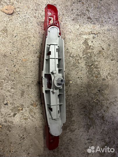 Стоп сигнал Мазда 3