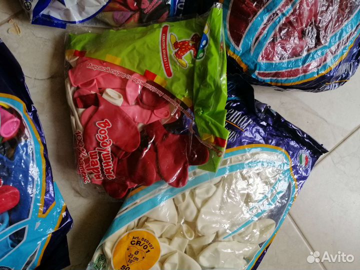 Воздушные шары и товары для праздника