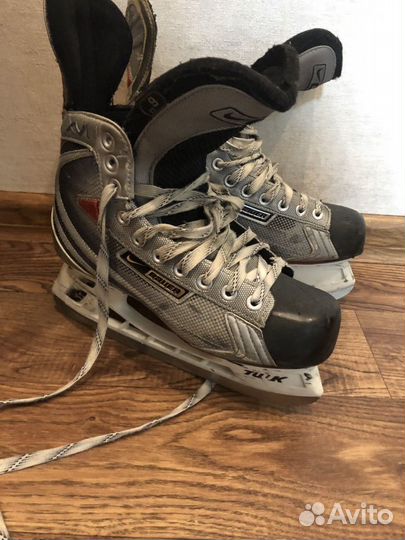 Хоккейные коньки bauer р. 40.5