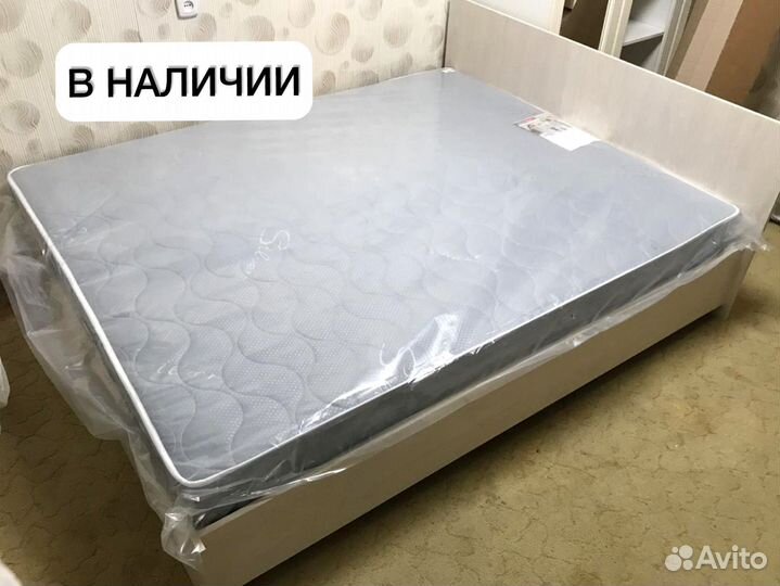 Кровать двуспальная