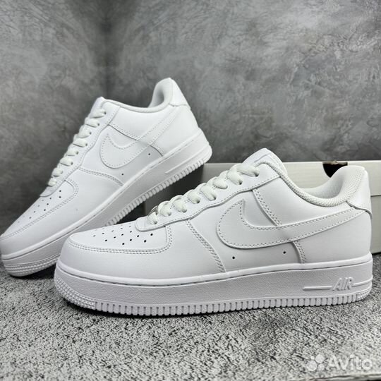 Кроссовки nike air force 1 белые