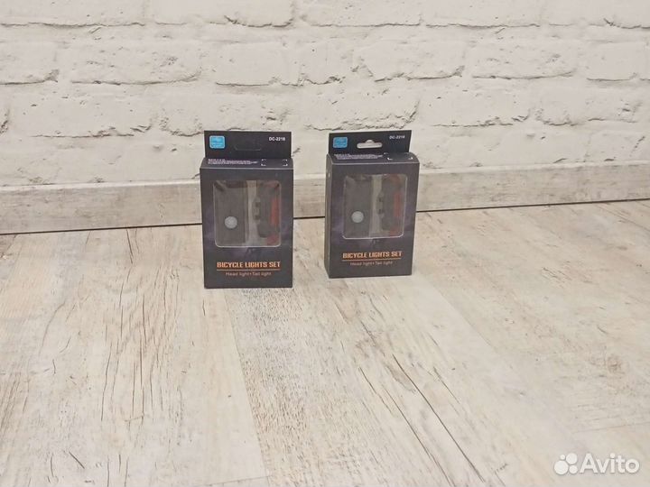 Фонарь для велосипеда передний и задний