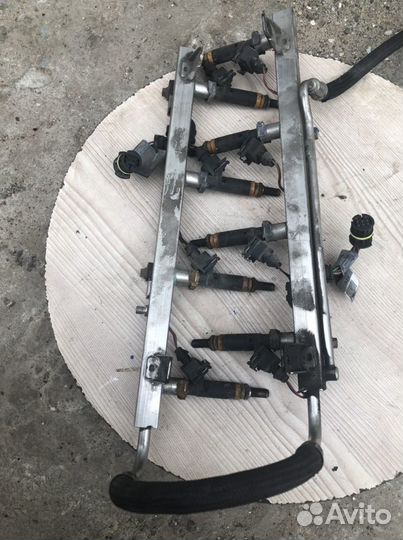 Рампа с форсунками bmw мотор n62 b44