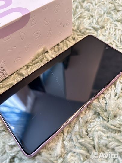 Телефон Samsung s20fe