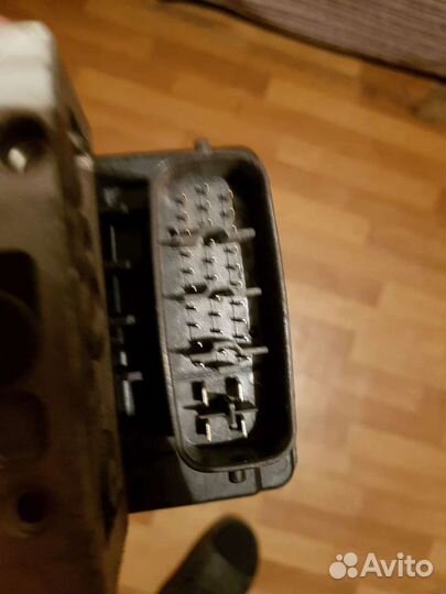 Блок абс Тоета AE111 E111