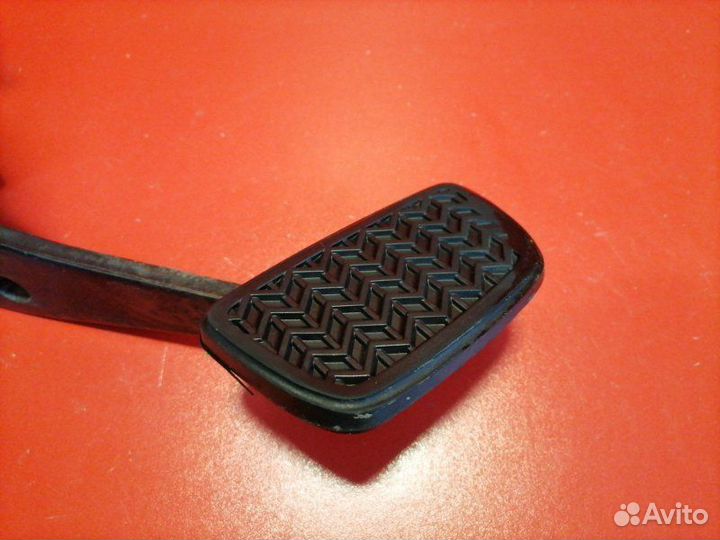 Педаль тормоза Lexus Lx570 URJ201L 3UR-FE 2010