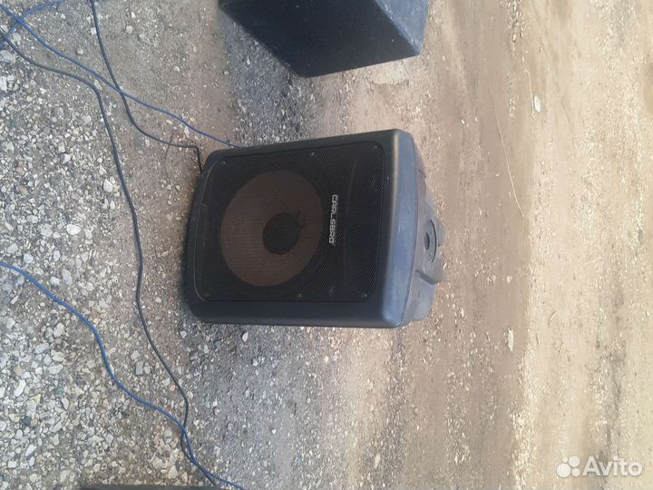 Активный сабвуфер