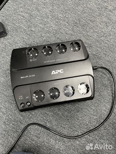 Ибп APC Back-UPS ES 550
