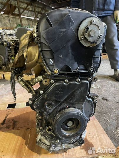 Двигатель CAW для Volkswagen Tiguan / Раssat 2.0