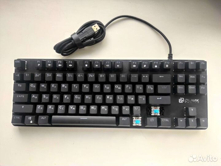 Механическая клавиатура синие свичи (кликающие)