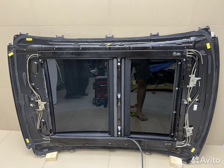 Панорама Mercedes S-Class W221