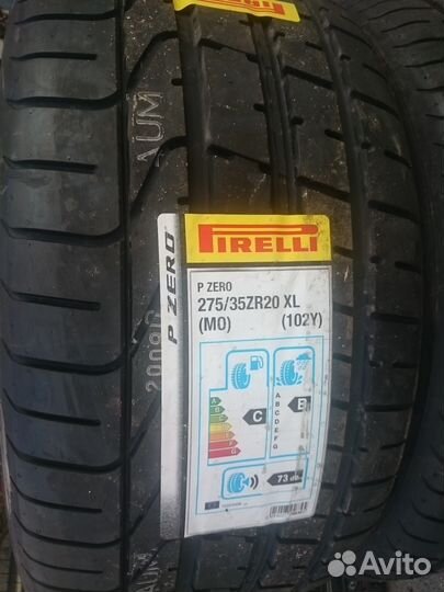 Pirelli P Zero 275/35 R20 102Y