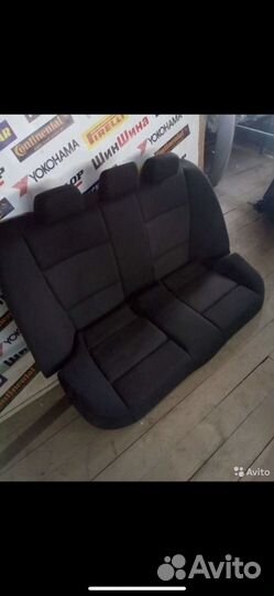 Задний диван e90