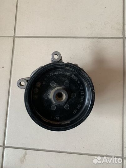 Насос гидроусилителя Mercedes-Benz GL-Class (X164)