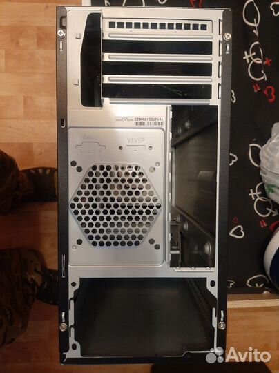 Корпус для пк InWin