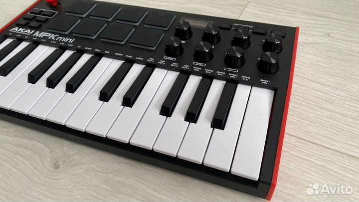 Akai MPK mini mk3