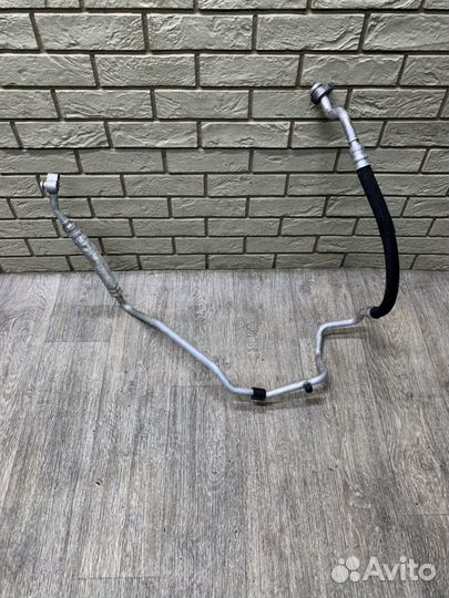 Volkswagen Tiguan Трубка кондиционера