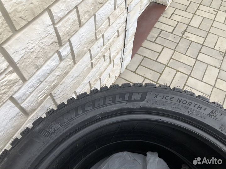 Michelin X-Ice North 4 225/45 R18