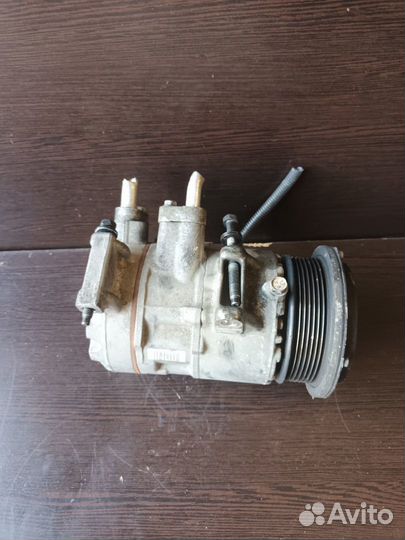 Компрессор кондиционера toyota Estima 3