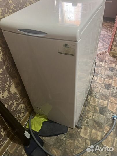 Стиральная машина с вертикальной загрузкой