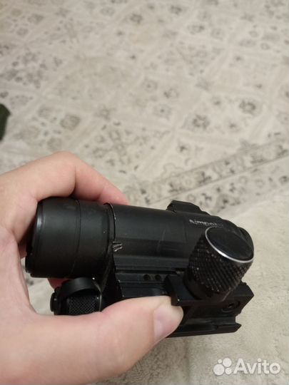 Коллиматорный прицел aimpoint