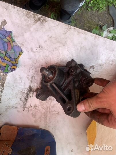 Насос гур аккорд 7