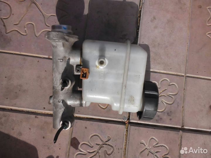 Тормозной цилиндр hyundai sonata