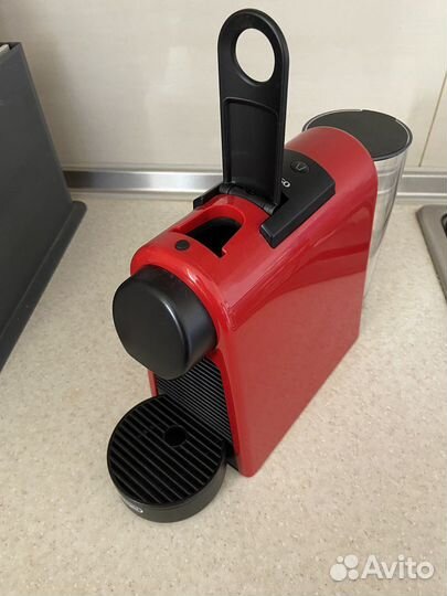 Кофемашина капсульная delonghi essenza mini