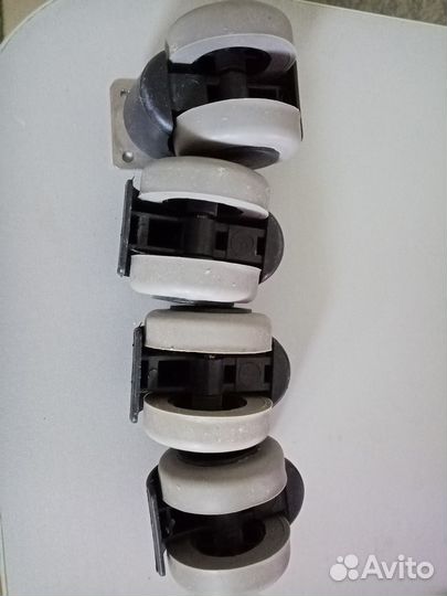 Колеса для компьютерного кресла резиновые