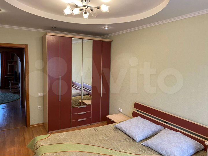 2-к. квартира, 58 м², 7/10 эт.