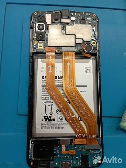 Samsung Galaxy A50, 4/64 ГБ