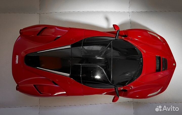 Модель Ferrari LaFerrari