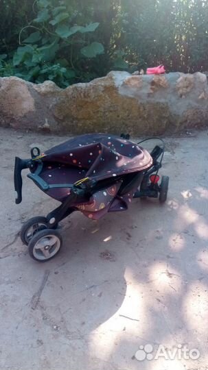 Прогулочная коляска