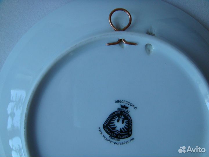 Настенные сувенирные тарелки