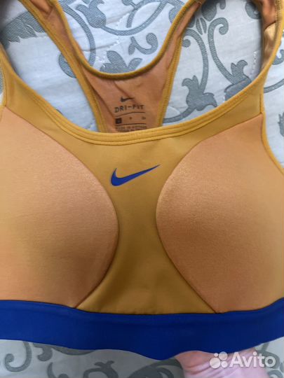 Спортивный топ nike s