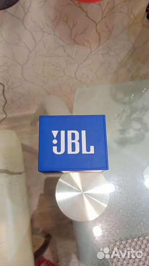 Колонка jbl go