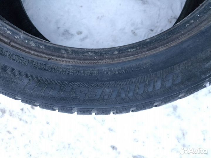 Bridgestone Blizzak LM-001 255/45 R18