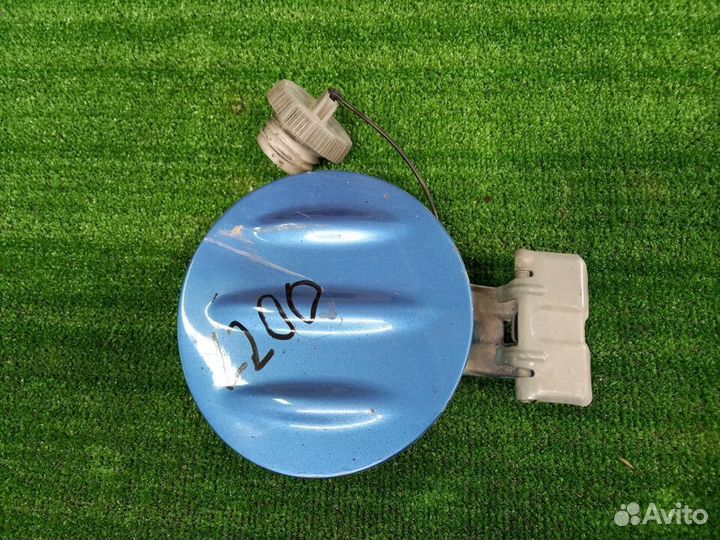 Лючок бензобака M. L200 2006-2016