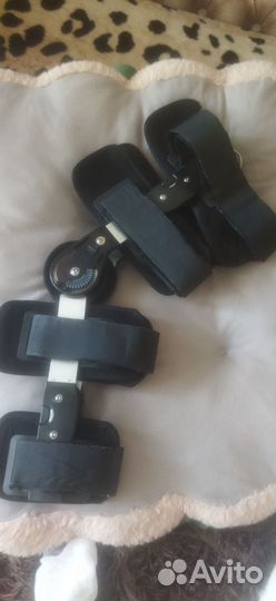 Ортез на коленный сустав