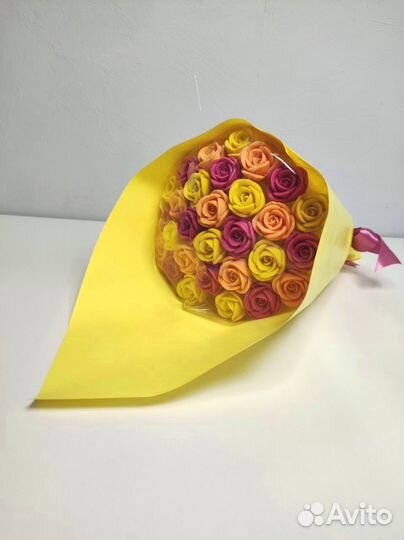 Букет - 29 Роз из Белого Шоколада