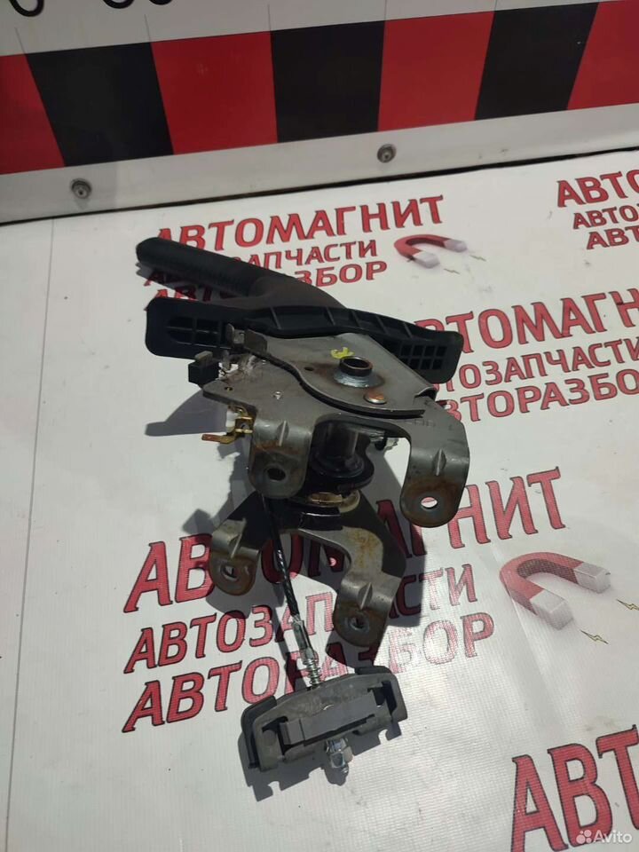 Ручка ручника Киа Сид 3 CD 18-н.в